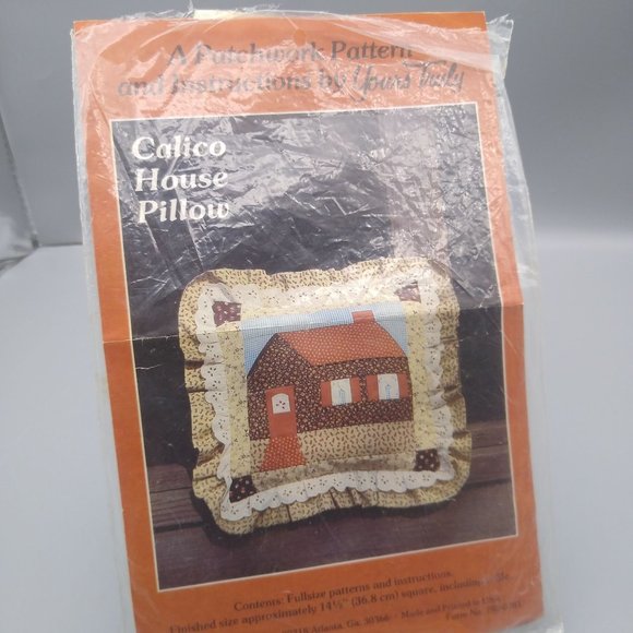 Vintage Quilt Sewing Patterns, Calico House Pillow Fabric Applique 3761 by Yours - Picture 1 of 2